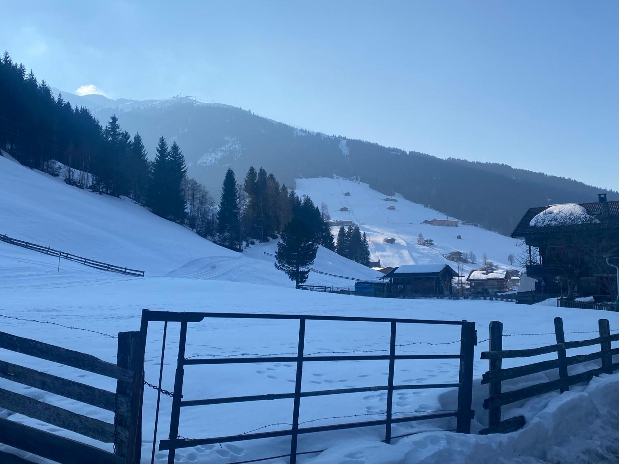 Haus Hislop Apartment Inneralpbach Luaran gambar